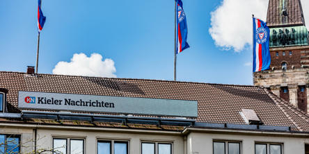 LED Werbung Verlagsdach
